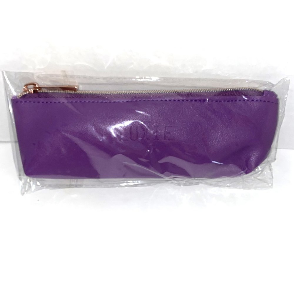 LUXIE Florals Brush Set‎ - Picture 2 of 3